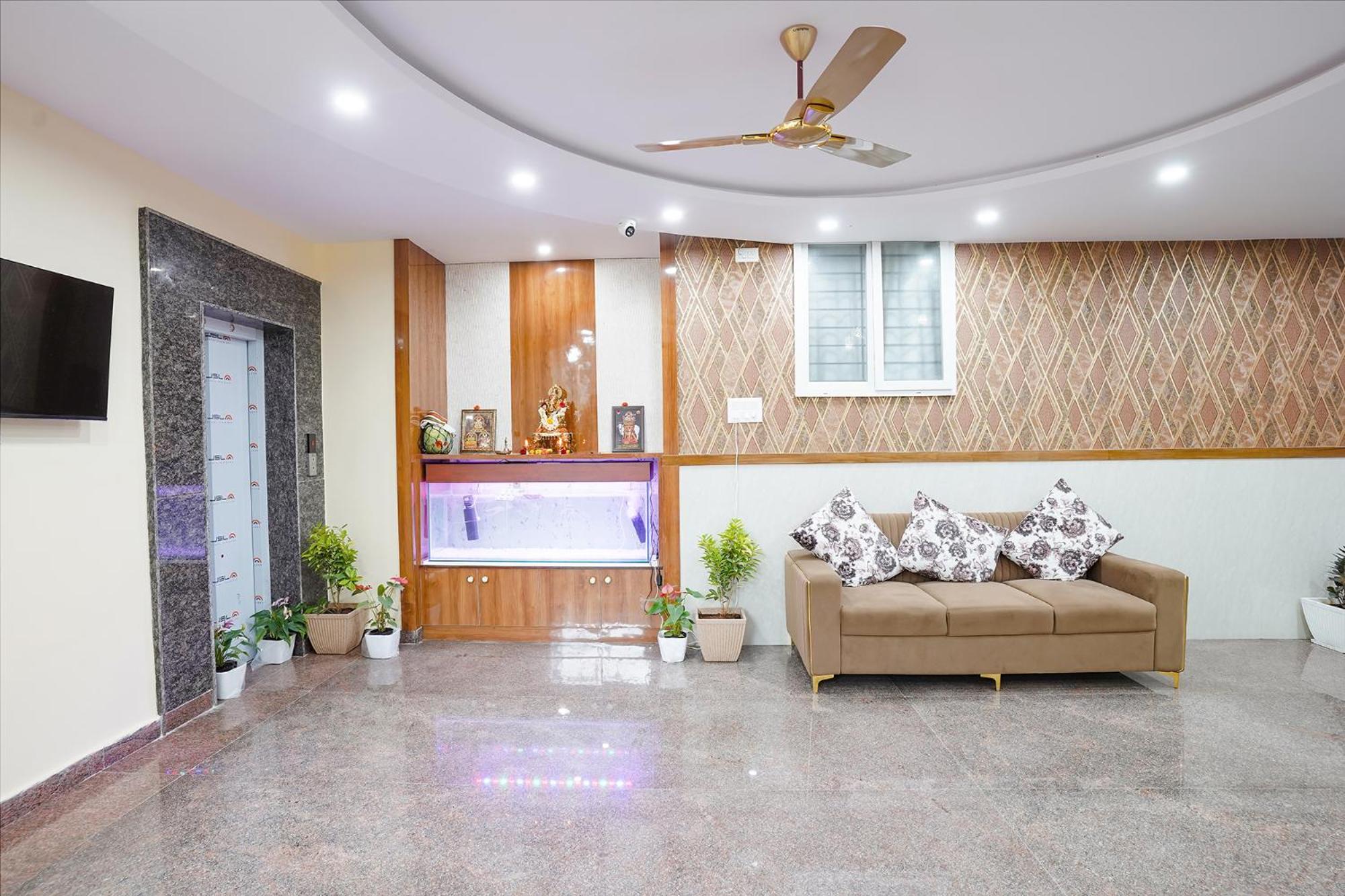 Fabhotel Platinum Palace - Nr Magadi Main Road Бангалор Екстериор снимка
